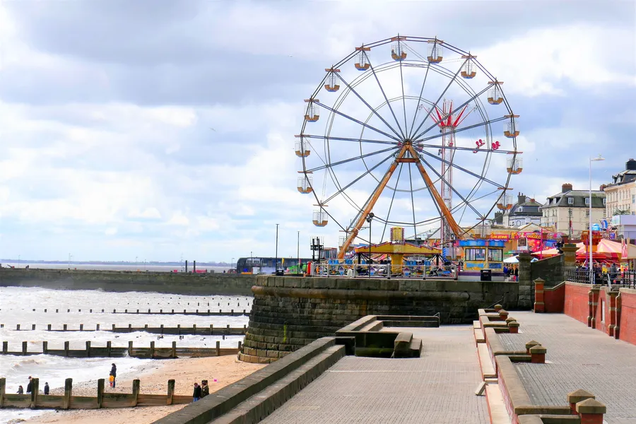 Reliable asbestos management in Bridlington, helping dutyholders, landlords and businesses monitor asbestos-containing materials and meet their legal responsibilities.