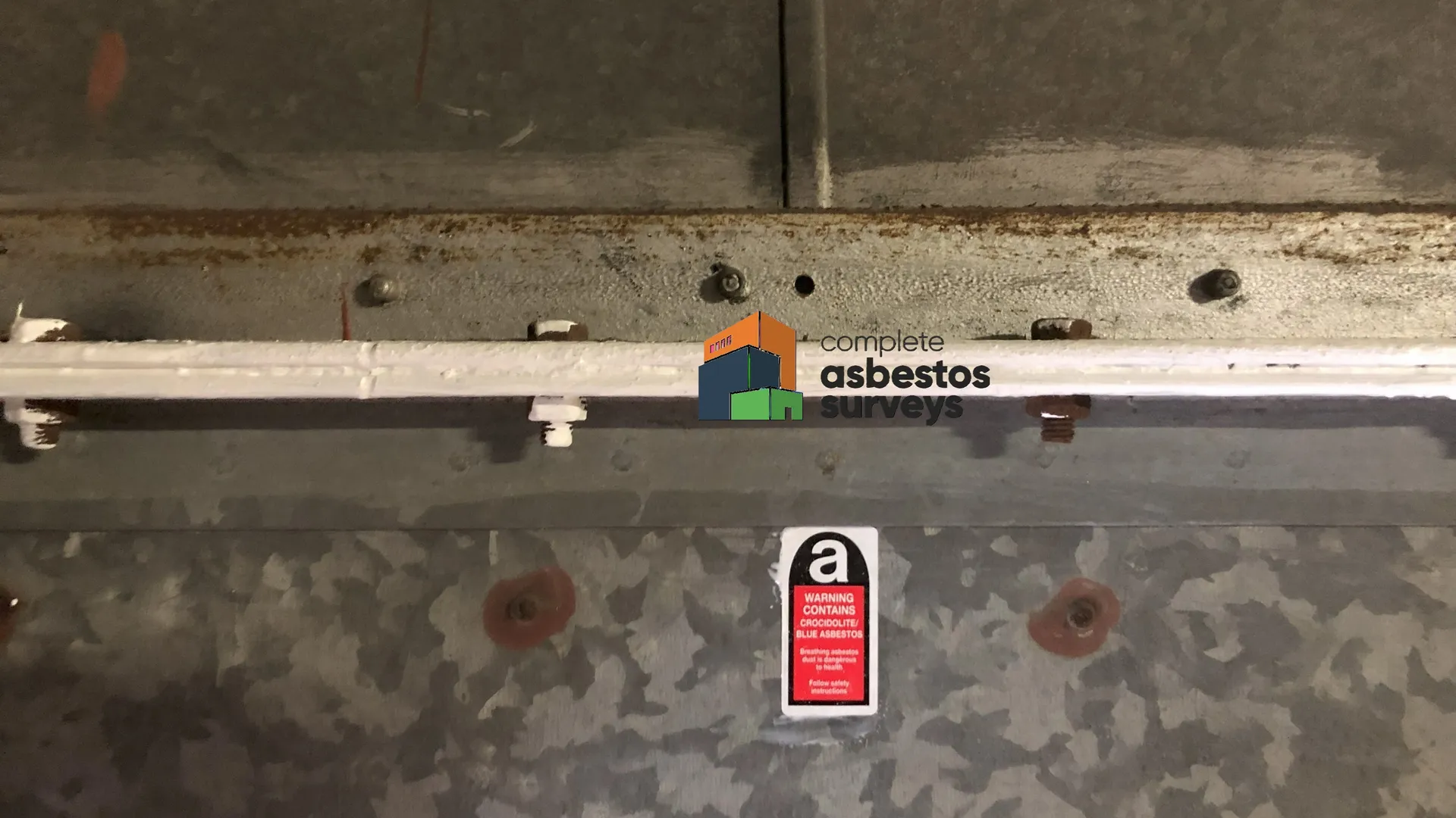 Encapsulation of asbestos rope seal on ducting