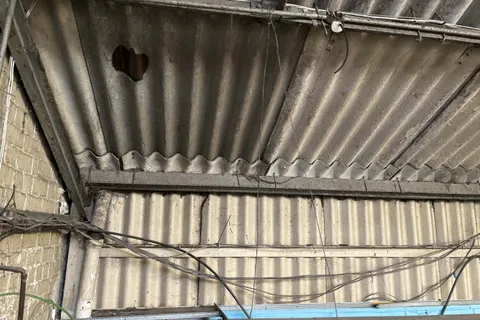 Asbestos Testing in Hull: Roof and Gutter Sampling