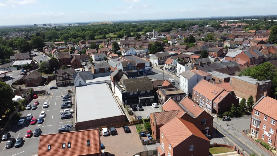 Professional asbestos testing in Thorne for domestic and commercial properties, with samples analysed by a UKAS-accredited laboratory.