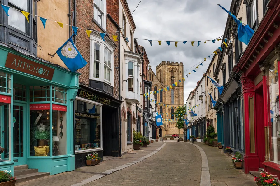 Professional asbestos surveys in Ripon for domestic, commercial, industrial and agricultural properties.