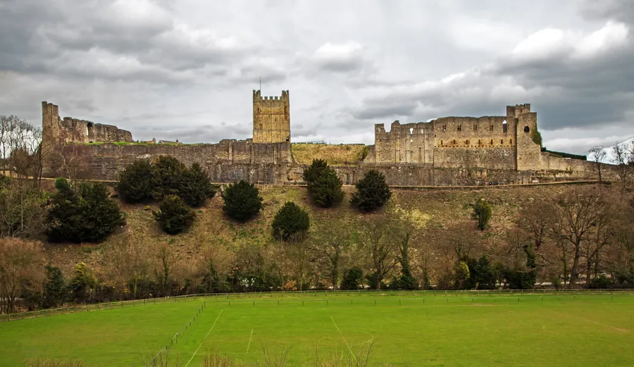 Professional asbestos surveys in Richmond, North Yorkshire, for domestic, commercial, industrial and agricultural properties.