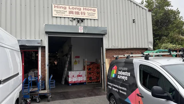 Asbestos Report Hull: Positive Roof and Gutter Results
