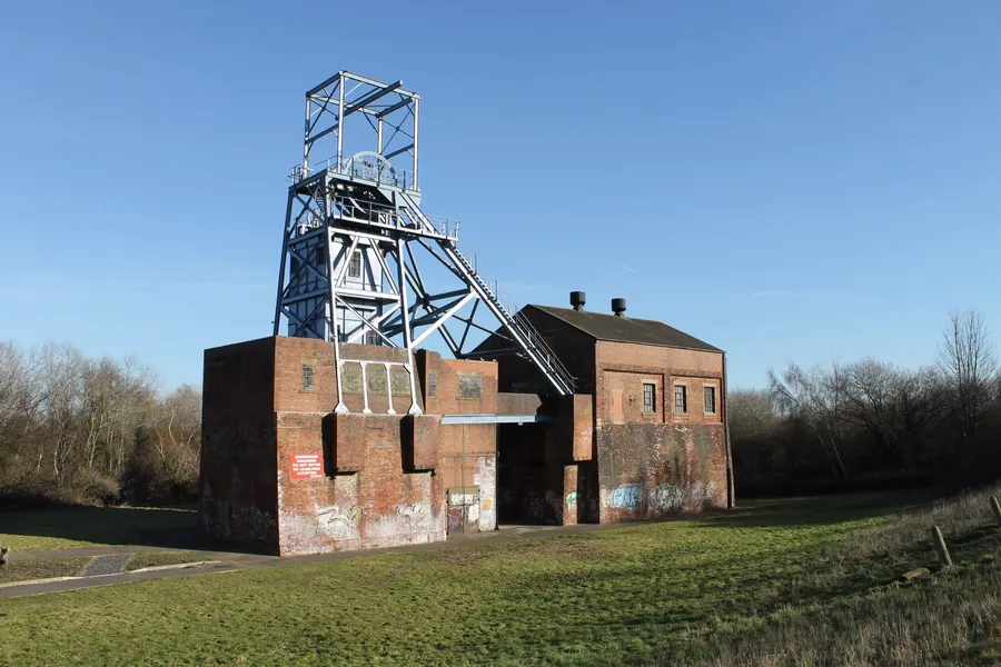 Professional asbestos testing in Barnsley for homes, rental properties and commercial buildings, with samples analysed by a UKAS-accredited laboratory.