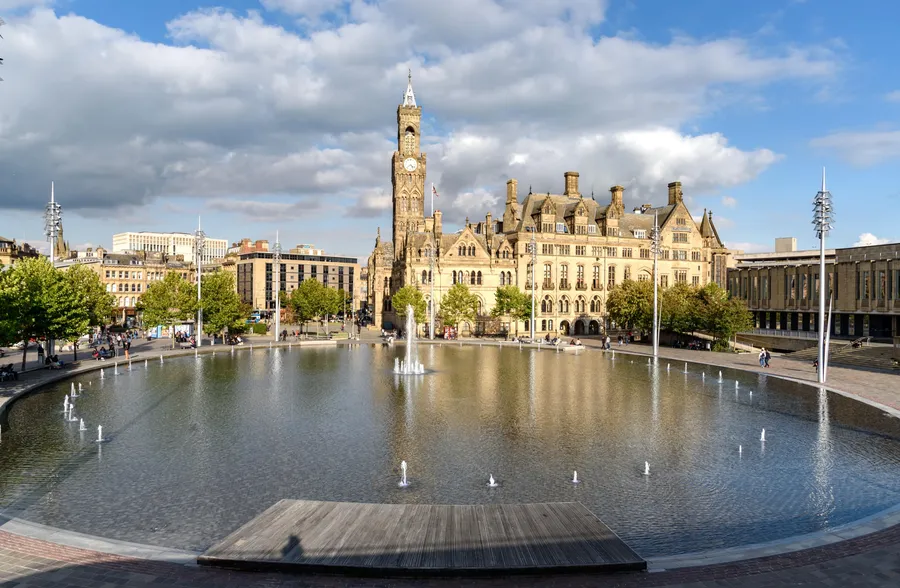 Professional asbestos testing throughout West Yorkshire for domestic and commercial properties, with samples analysed by a UKAS-accredited laboratory.
