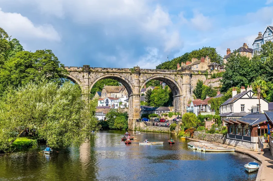 Professional asbestos surveys in Knaresborough for homeowners, landlords and businesses, helping identify potential asbestos-containing materials and manage them safely.