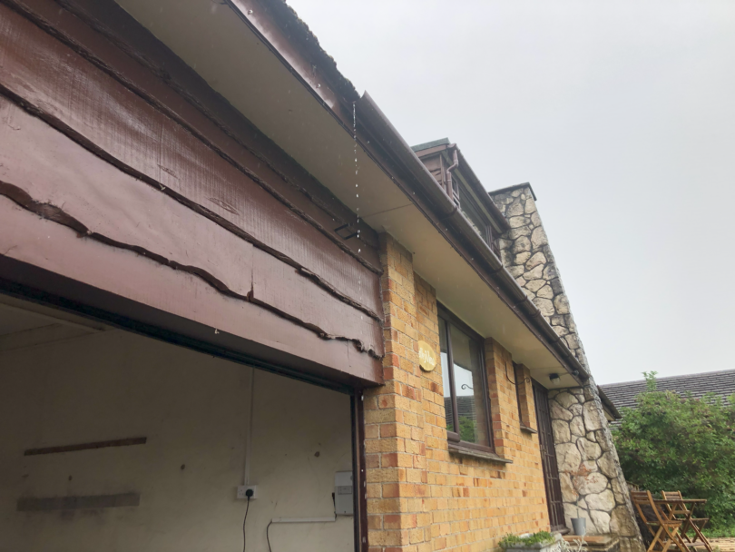 Asbestos Insulating board Soffits to domestic property