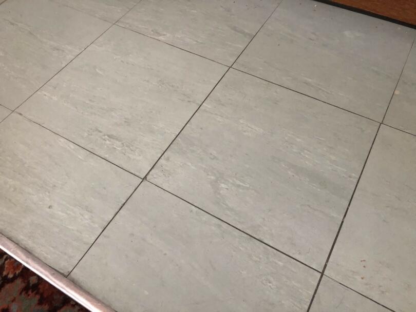 Asbestos vinyl floor tiles in good condition